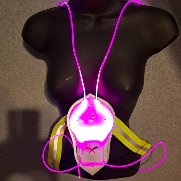 Noxgear Tracer360 Visibility Vest M/L Running Illuminating Reflective Battery - Picture 8 of 16